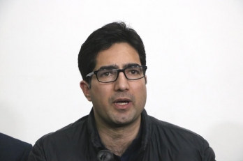 Shah Faesal likely to join back administration